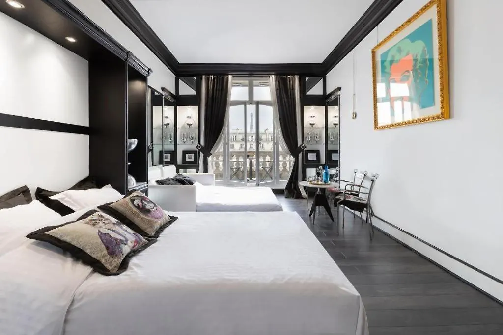 Apartment Balcony- Avenue -Champs Elysees Paris
